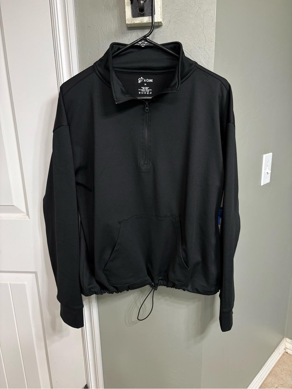 Men's Black Quarter-Zip Performance Pullover